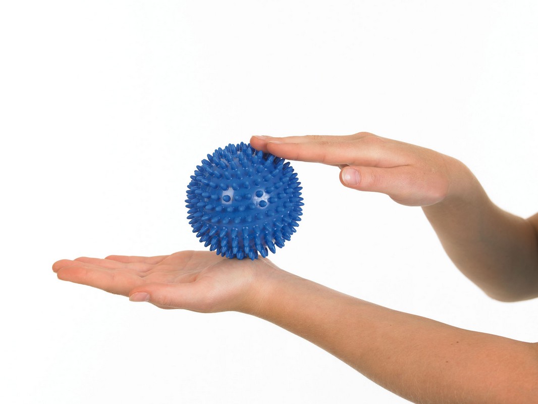 Массажный мяч TOGU Spiky Massage Ball 462500\01-OR-00 оранжевый 1066_800